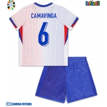 Camisa de Futebol França Eduardo Camavinga #6 Equipamento Secundário Infantil Europeu 2024 Manga Curta (+ Calças curtas)